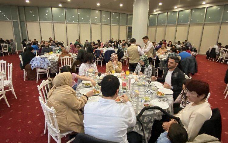 Bursa’da çölyak hastalarına glütensiz iftar Bursa’da çölyak hastalarına glütensiz iftar