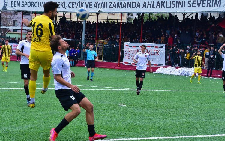 İzmir BAL’da Çiğli’den tek golle üç puan İzmir BAL’da Çiğli’den tek golle üç puan
