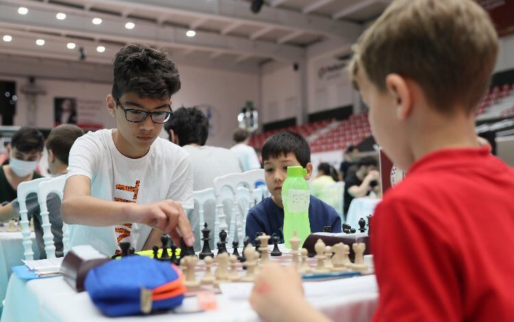 İzmir Aliağa satranç tutkunlarını ağırlayacak İzmir Aliağa satranç tutkunlarını ağırlayacak