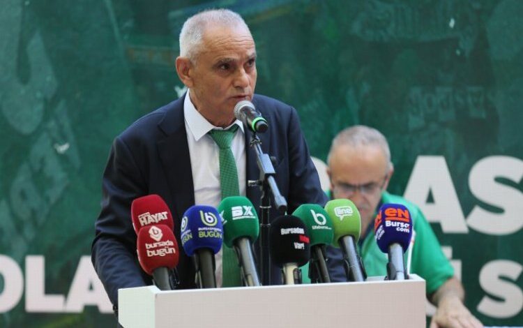 Bursaspor’un 31. başkanı Recep Günay oldu
