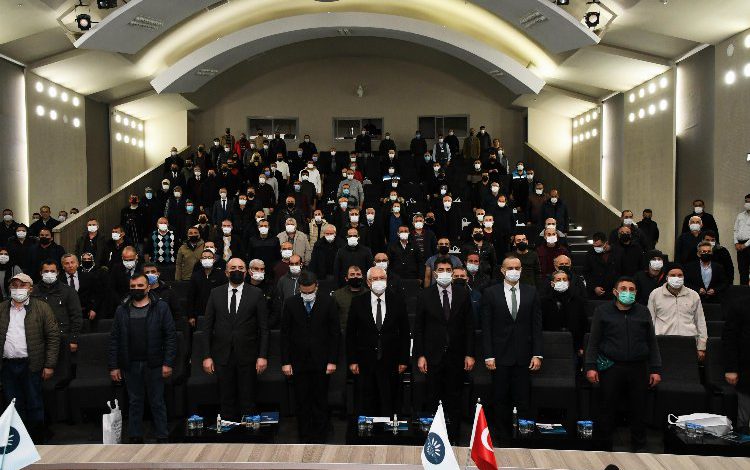 İzmir Karabağlar’da apartman görevlileriyle toplantı