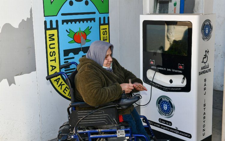 Bursa Mustafakemalpaşa’da şarj istasyonları yayılıyor Bursa Mustafakemalpaşa’da şarj istasyonları yayılıyor
