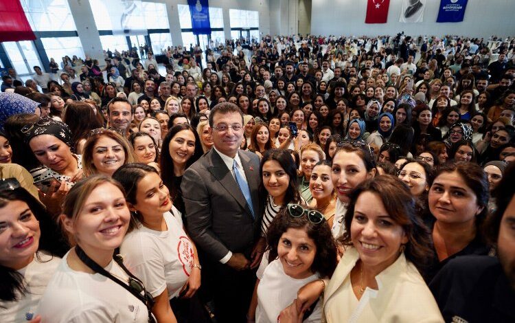 Başkan İmamoğlu, İstanbul’un kanatsız meleklerine seslendi