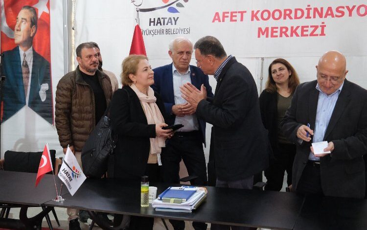 Başkan Savaş: Hatay’ın yeniden yapılanmasında bizi görmezden geliyorlar