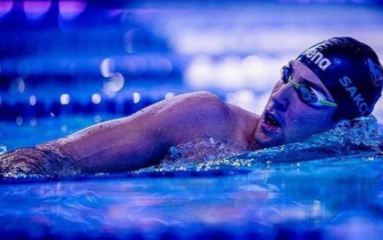 Milli yüzücü  Emre Sakcı’dan dünya rekoru
