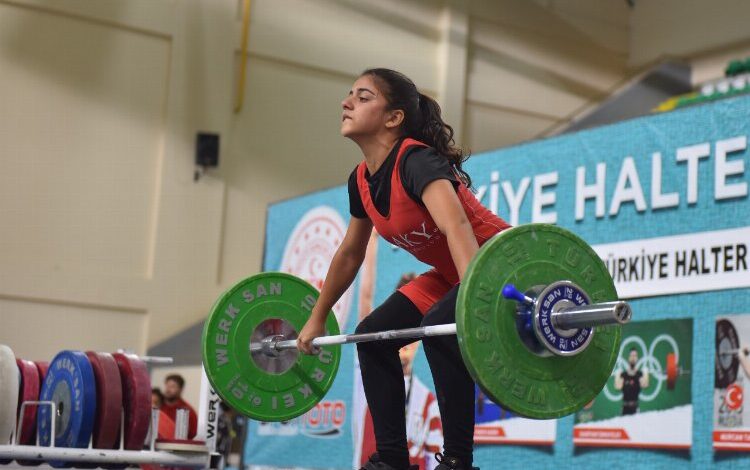 Naim’ler Bursa Yıldırım’da yarıştı Naim’ler Bursa Yıldırım’da yarıştı