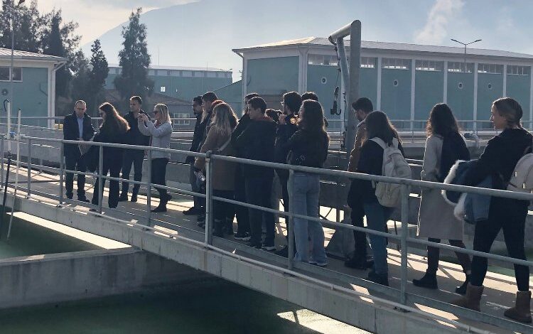 Tıp öğrencilerinden Manisa Merkez Atıksu Arıtma Tesisi’ne gezi