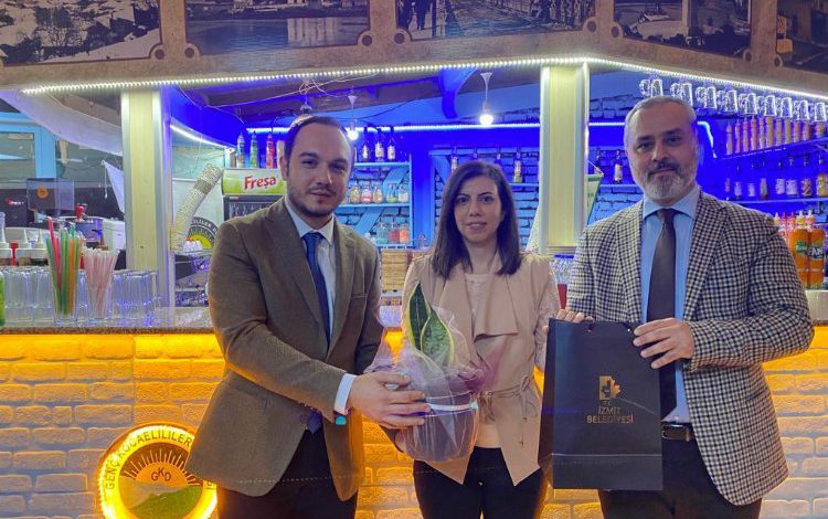 Kocaeli İzmit’te Bodur ve Dayanç’tan GKD’ye ziyaret Kocaeli İzmit’te Bodur ve Dayanç’tan GKD’ye ziyaret