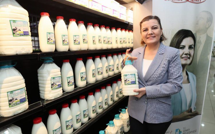 Kocaeli İzmit’te Halk Süt satışları başladı