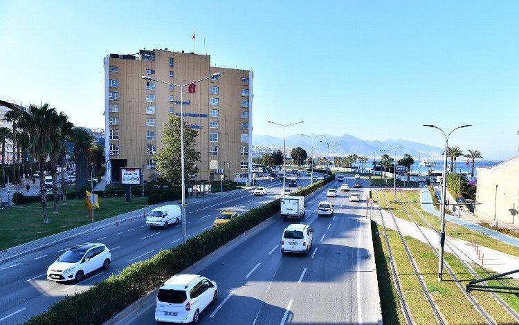 Tarihi Kemeraltı’nda su baskınları bitecek Tarihi Kemeraltı’nda su baskınları bitecek