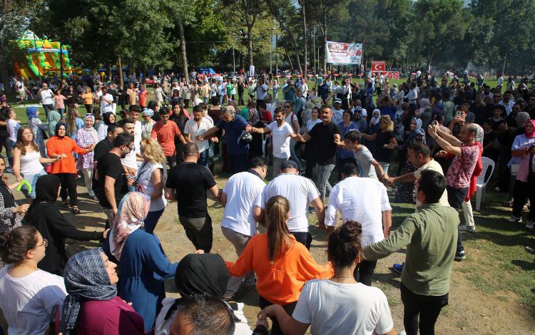 Sivaslılar Kocaeli’de hasret giderdi