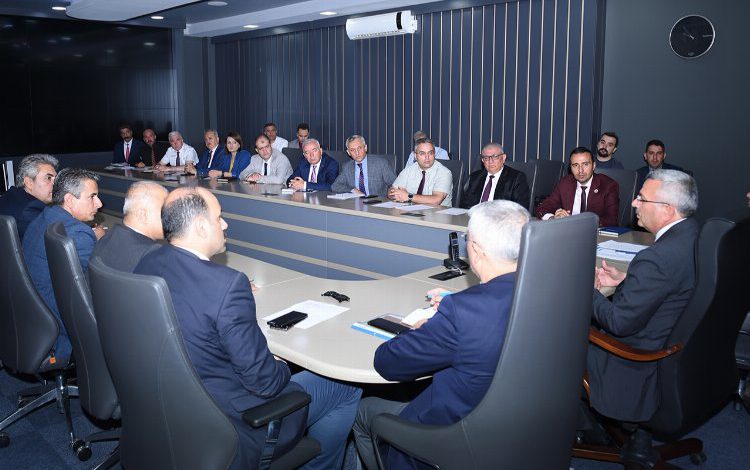 Malatya’da ‘Kayısı Festivali’ istişaresi Malatya’da ‘Kayısı Festivali’ istişaresi