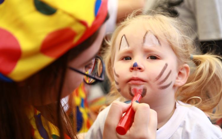 Kadıköy’de 3 gün 7 noktada 23 Nisan şenliği Kadıköy’de 3 gün 7 noktada 23 Nisan şenliği