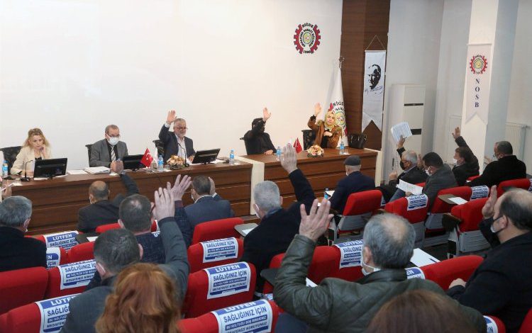 Niğde Belediye Meclisi 22 Milyon Euro kredi için olağanüstü toplandı