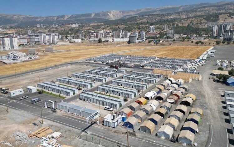 Kayseri Melikgazi’den depremzedelere yardım eli