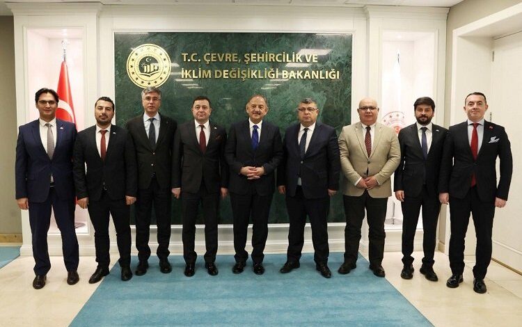 Kayseri OSB’den Bakan Özhaseki’ye ziyaret Kayseri OSB’den Bakan Özhaseki’ye ziyaret