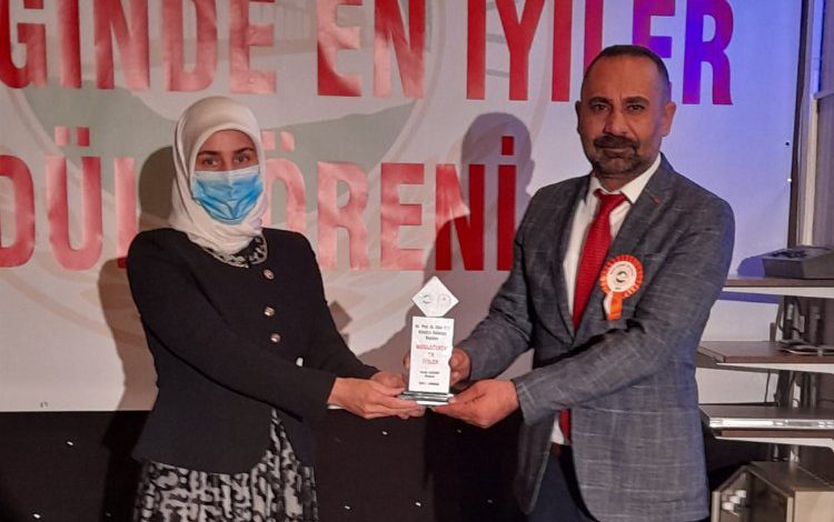 Kütahya Belediye Başkanı Işık’a ‘En İyiler’ ödülü Kütahya Belediye Başkanı Işık’a ‘En İyiler’ ödülü