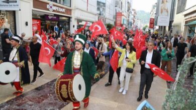 Ordu sokaklarında İstanbul’un Fethi coşkusu