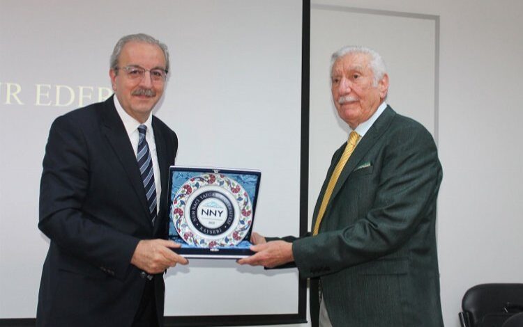 NNYÜ’den Osmanlı’dan Cumhuriyet’e dönüşüm konferansı NNYÜ’den Osmanlı’dan Cumhuriyet’e dönüşüm konferansı