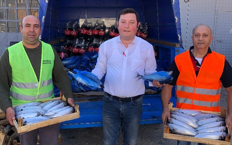 Edirne Süloğlu’nda ihtiyaç sahibi 200 aileye balık Edirne Süloğlu’nda ihtiyaç sahibi 200 aileye balık