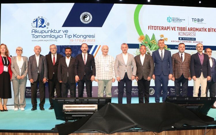 Sağlık kongresinde geçmiş ile gelecek harmanlandı Sağlık kongresinde geçmiş ile gelecek harmanlandı