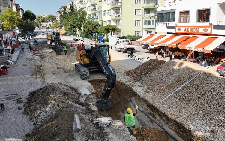 KOSKİ’den Malas Caddesi’ne şebeke ıslahı KOSKİ’den Malas Caddesi’ne şebeke ıslahı