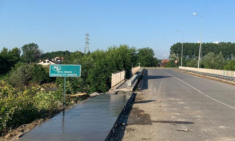 Sakarya Akyazı yaya yollarına kavuşuyor