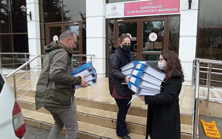 Bursa Gemlik’te toplanan imzalarla ‘Çevre’sel itiraz yapıldı