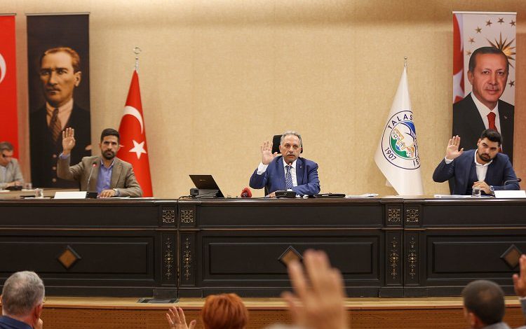 Kayseri Talas Meclisi’nde karar oy birliğiyle Kayseri Talas Meclisi’nde karar oy birliğiyle