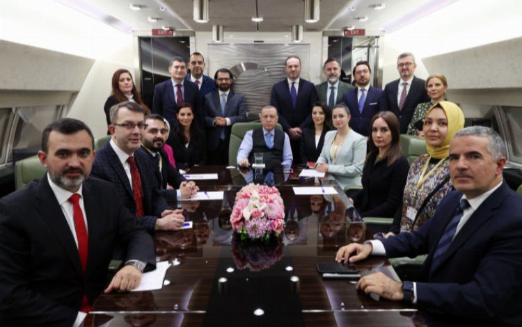 Cumhurbaşkanı Erdoğan asgari ücretle ilgili konuştu… Gerekirse esirgemeyiz Cumhurbaşkanı Erdoğan asgari ücretle ilgili konuştu… Gerekirse esirgemeyiz