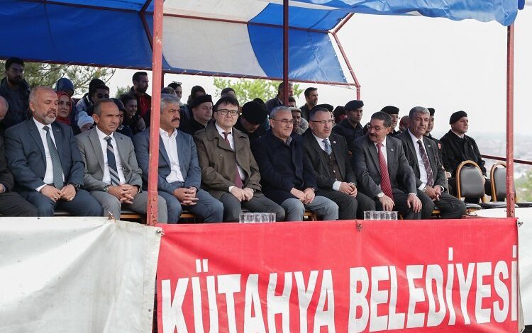 Fetih ve hıdırellez coşkusu Hisar’da yaşandı Fetih ve hıdırellez coşkusu Hisar’da yaşandı