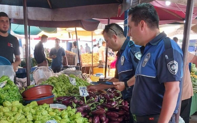 Manisa’da pazaryerlerinde sıkı denetim Manisa’da pazaryerlerinde sıkı denetim
