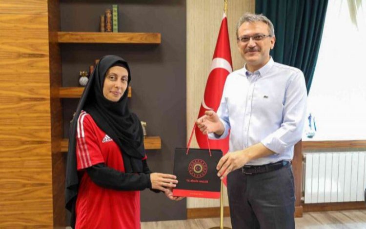 Bingöl’de bocce birincileri ödüllendirildi