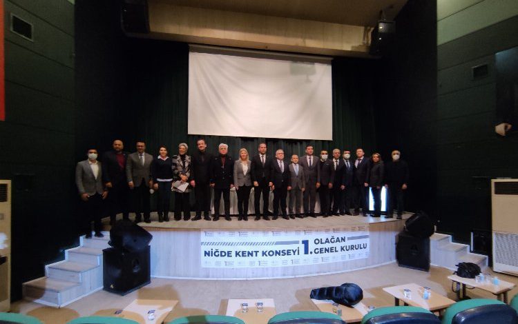 Niğde Kent Konseyi 1. Olağan Kongresi yapıldı Niğde Kent Konseyi 1. Olağan Kongresi yapıldı