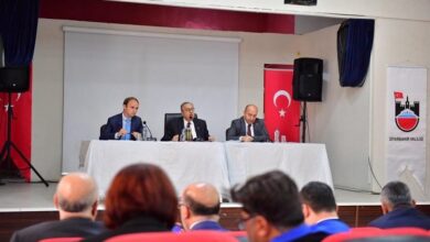 Diyarbakır Valisi Hazro’da muhtarlar ile bir araya geldi