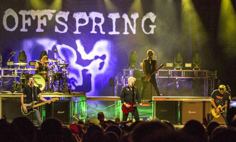 Offspring’in aşısız davulucusu gruptan çıkarıldı