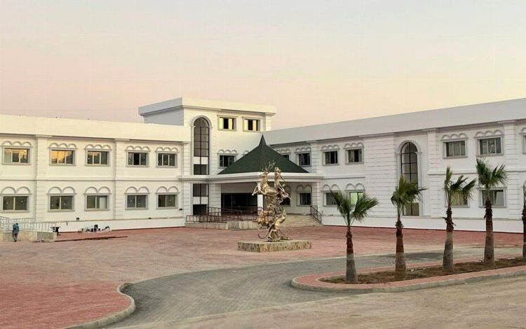 Yakın Doğu’nun KKTC’deki 6’ncı hastanesi 21 Kasım’da açılıyor Yakın Doğu’nun KKTC’deki 6’ncı hastanesi 21 Kasım’da açılıyor