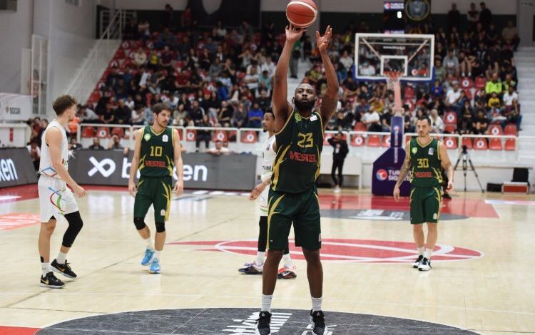 Manisa potada Aliağa’ya mağlup oldu Manisa potada Aliağa’ya mağlup oldu