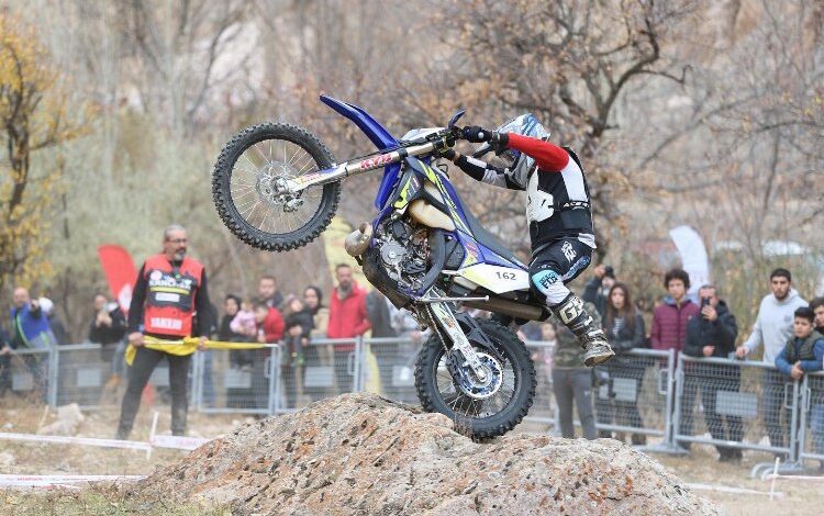 Kayseri Soğanlı’da muhteşem şampiyona Kayseri Soğanlı’da muhteşem şampiyona