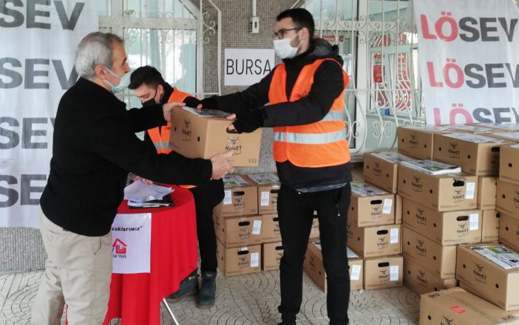 LÖSEV Mutlu Et paketleri ile mutluluk paylaştıkça çoğalıyor