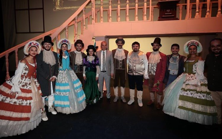 Çocuklar müzikalde doyasıya eğlendi