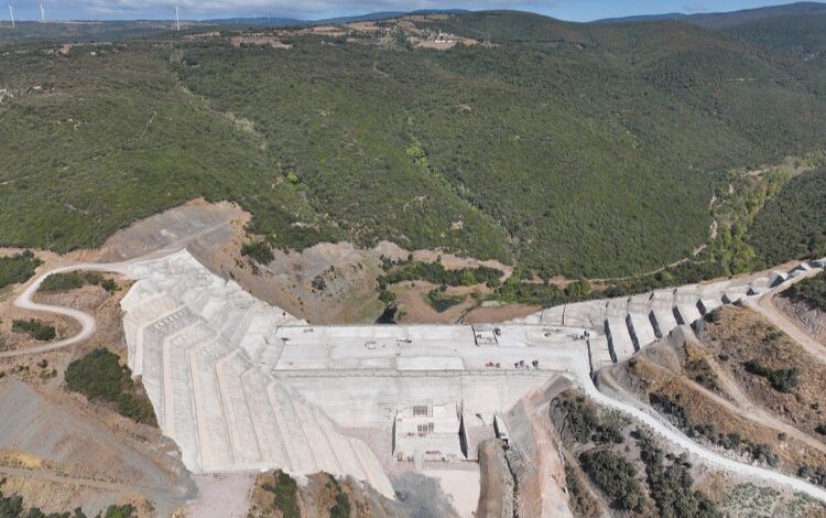 DSİ Bursa Gölecik Barajı’nda çalışmaları sürdürüyor DSİ Bursa Gölecik Barajı’nda çalışmaları sürdürüyor