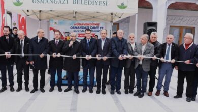 Hüdavendigâr Osmangazi Camii dualarla ibadete açıldı
