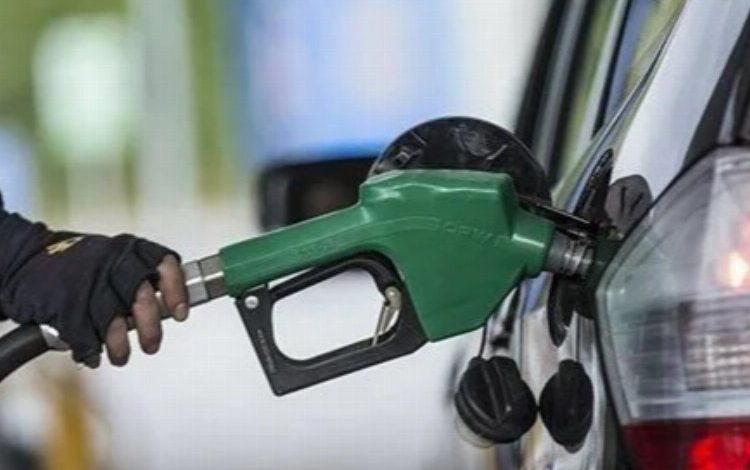 Akaryakıta indirim geldi ancak pompaya yansımayacak! Akaryakıta indirim geldi ancak pompaya yansımayacak!
