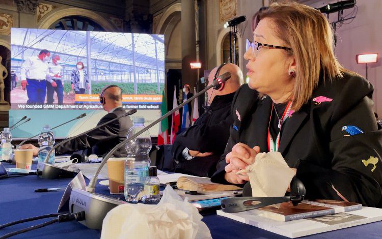 Fatma Şahin’den İtalya’da tecrübe paylaşımı Fatma Şahin’den İtalya’da tecrübe paylaşımı