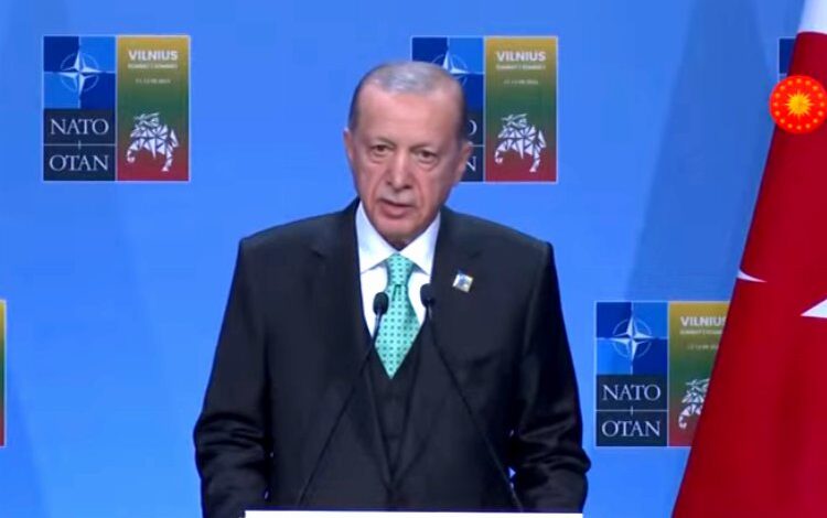 Erdoğan: Kırmızı çizgimiz terörle amansız ve ‘ama’sız mücadele!