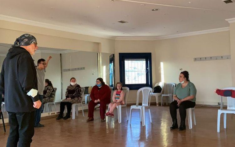 Down Cafe’de tiyatro eğitimi Down Cafe’de tiyatro eğitimi