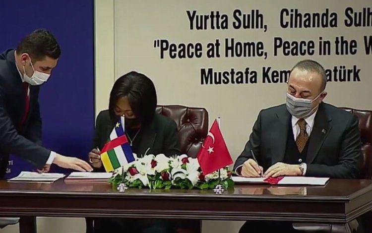 Bakan Çavuşoğlu: “Putin Olimpiyatlardan sonra tarih verecek”