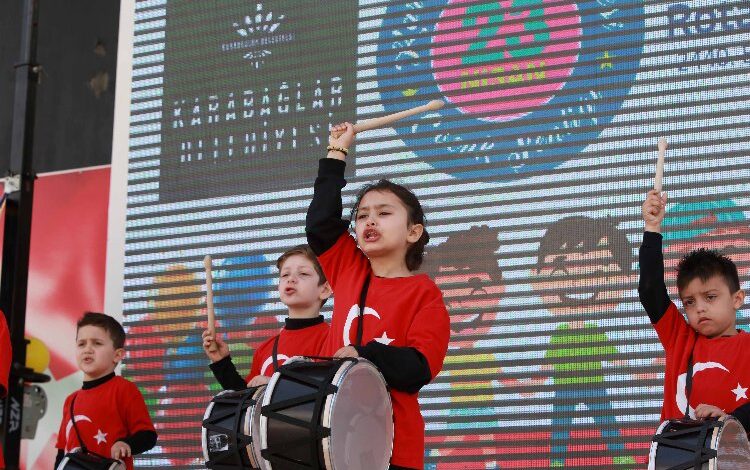 23 Nisan coşkusu Karabağlar’da yaşatılacak 23 Nisan coşkusu Karabağlar’da yaşatılacak