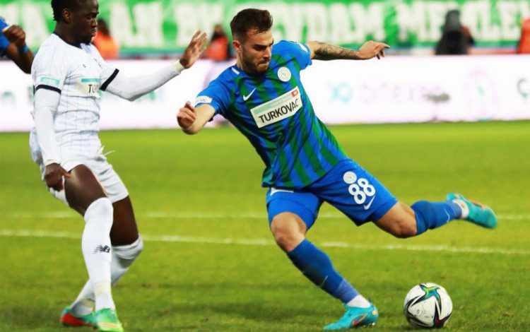 Bakan Koca’dan spor kulüplerine Turkovac teşekkürü Bakan Koca’dan spor kulüplerine Turkovac teşekkürü